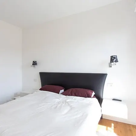 Fantastico E Moderno Duplex Con Terrazza Casa de Férias Milão