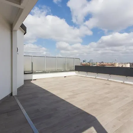 Fantastico E Moderno Duplex Con Terrazza